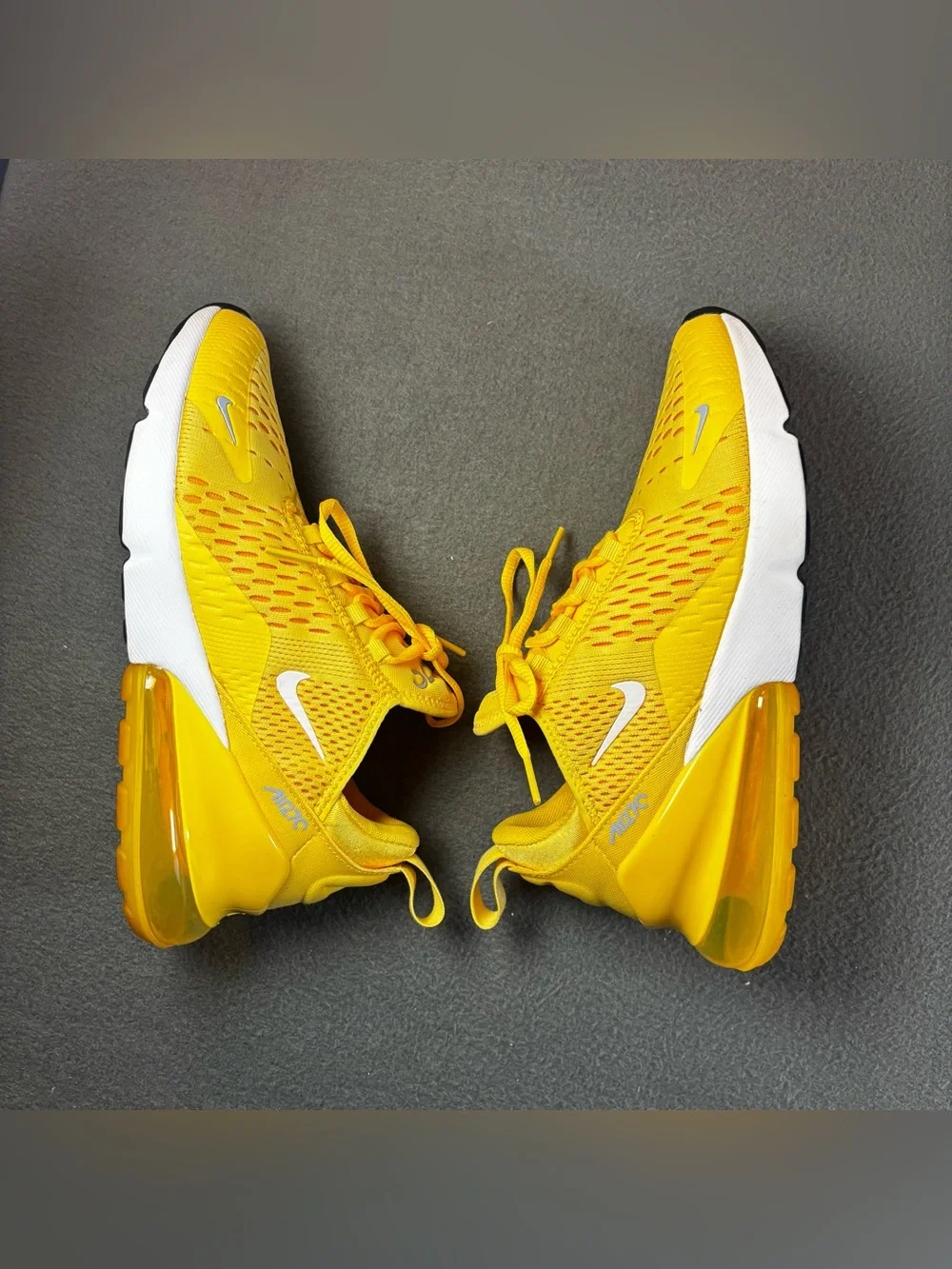Nike Air Max 270 Women Yellow Running Lifestyle Shoes Size 7.5